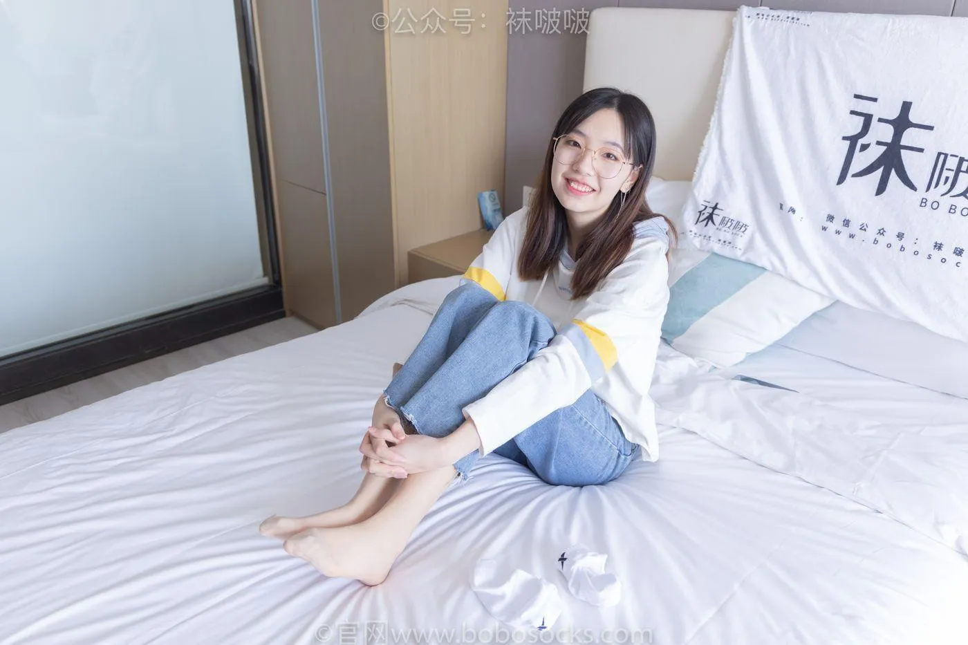 [BoBoSocks袜啵啵]NO.080 小甜豆-帆布鞋、白棉袜、肉丝（花絮版） [140P]插图3